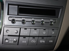 2013款 2.4L 手动 尊贵型 7座
