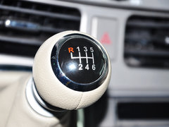 2013款 2.4L 手动 尊贵型 7座