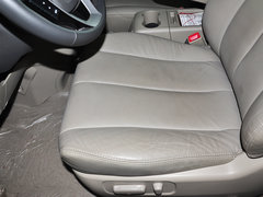 2013款 2.4L 手动 尊贵型 7座