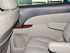 2013款 2.4L 手动 尊贵型 7座