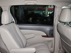 2013款 2.4L 手动 尊贵型 7座