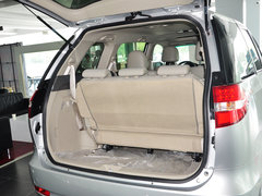 2013款 2.4L 手动 尊贵型 7座