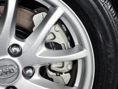 2013款 2.4L 手动 尊贵型 7座