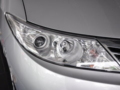 2013款 2.4L 手动 尊贵型 7座