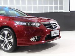 2013款 2.0L 自动 豪华版