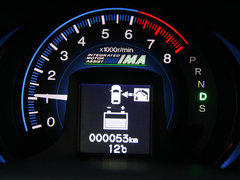 2013款 1.3L 基本型