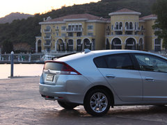 2013款 1.3L 基本型