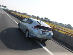 2013款 1.3L 基本型