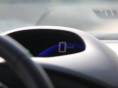 2013款 1.3L 基本型