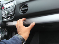 2013款 1.3L 基本型