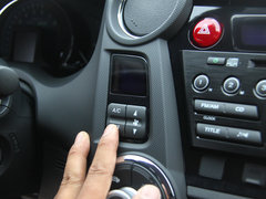 2013款 1.3L 基本型