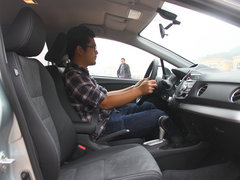 2013款 1.3L 基本型
