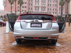 2013款 1.3L 基本型