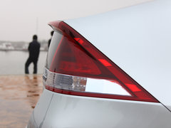 2013款 1.3L 基本型