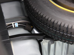 2013款 1.3L 基本型