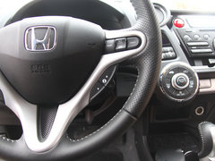 2013款 1.3L 基本型