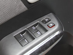 2013款 1.3L 基本型