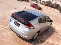 2013款 1.3L 基本型