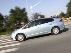 2013款 1.3L 基本型