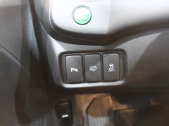 2013款 1.3L 基本型