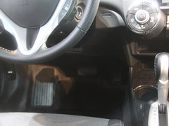 2013款 1.3L 基本型