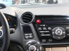 2013款 1.3L 基本型