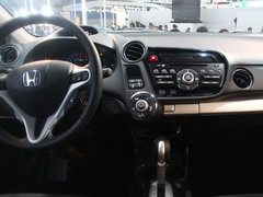 2013款 1.3L 基本型