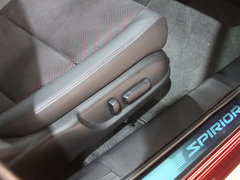 2013款 1.3L 基本型