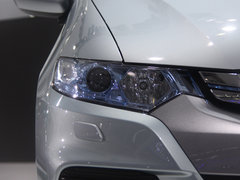 2013款 1.3L 基本型