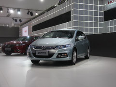 2013款 1.3L 基本型