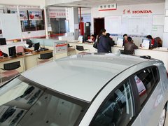 2013款 1.3L 基本型