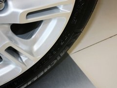 2013款 1.3L 基本型