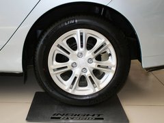 2013款 1.3L 基本型
