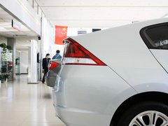 2013款 1.3L 基本型