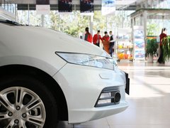 2013款 1.3L 基本型