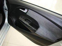 2013款 1.3L 基本型