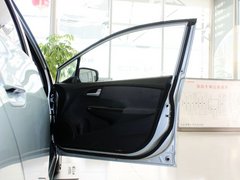 2013款 1.3L 基本型