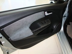 2013款 1.3L 基本型