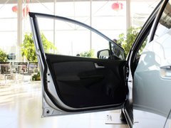 2013款 1.3L 基本型