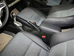 2013款 1.3L 基本型