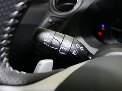 2013款 1.3L 基本型