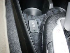 2013款 1.3L 基本型