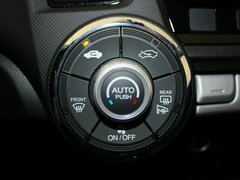 2013款 1.3L 基本型