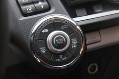 2013款 1.3L 基本型