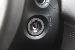2013款 1.3L 基本型