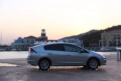 2013款 1.3L 基本型