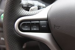 2013款 1.3L 基本型