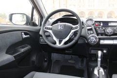 2013款 1.3L 基本型