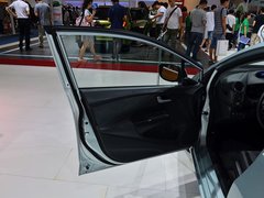 2013款 1.3L 基本型