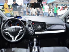 2013款 1.3L 基本型